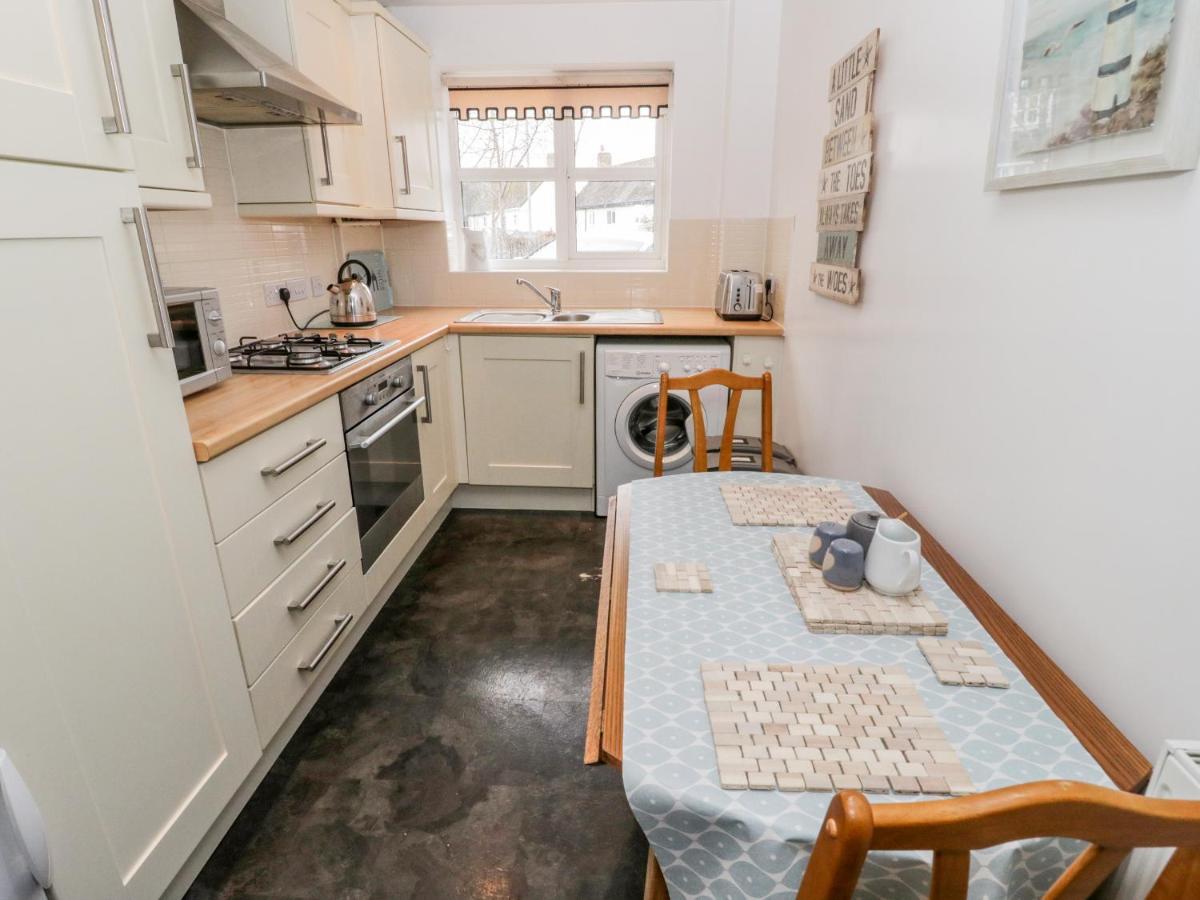 10 The Orchard Apartment Colwyn Bay Exterior photo