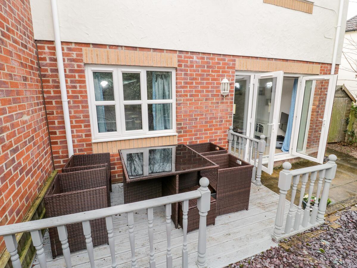 10 The Orchard Apartment Colwyn Bay Exterior photo
