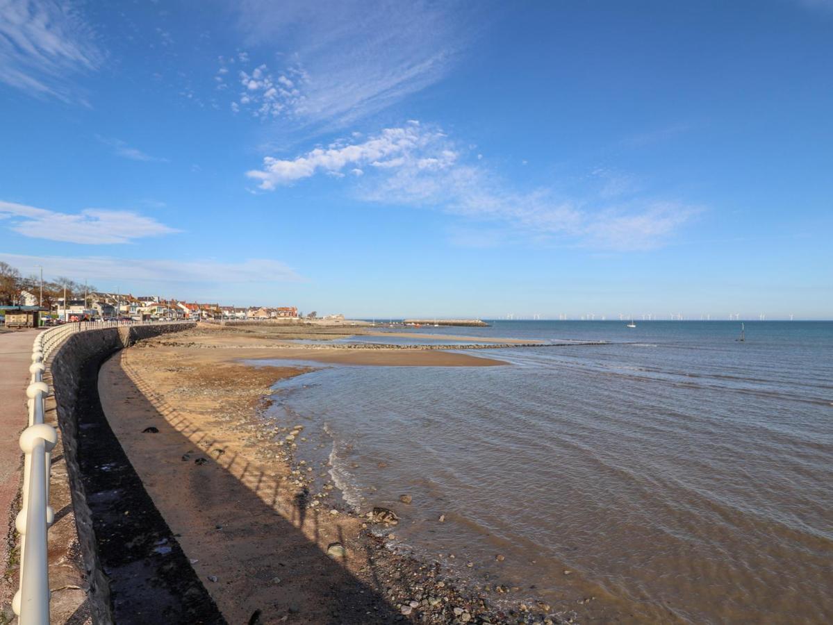10 The Orchard Apartment Colwyn Bay Exterior photo